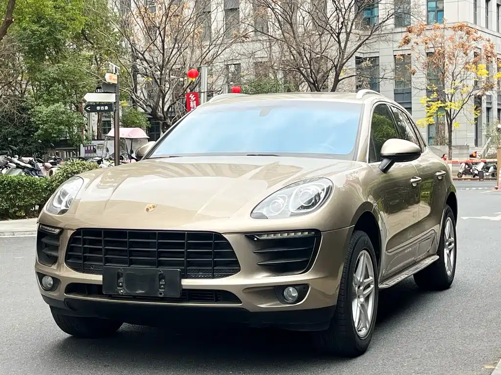 Porsche Macan 2015