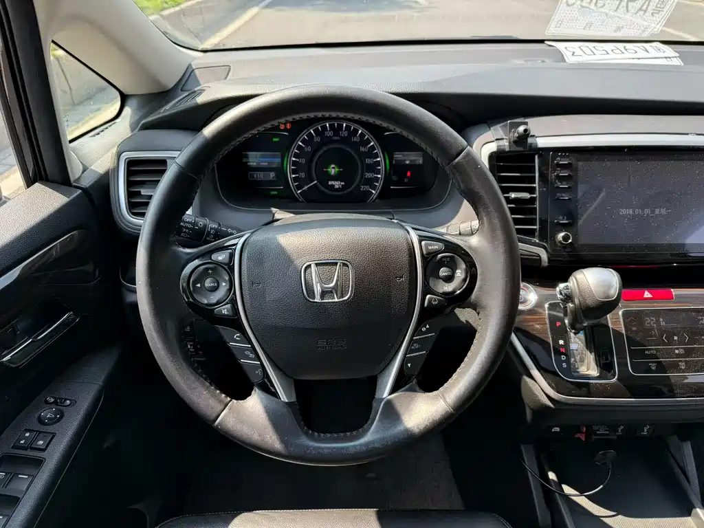 Honda Odyssey — миниатюра 8