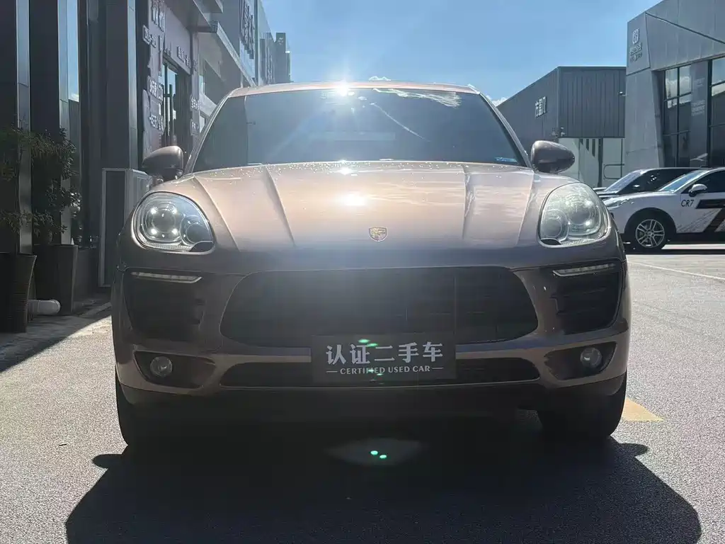 Porsche Macan — миниатюра 2
