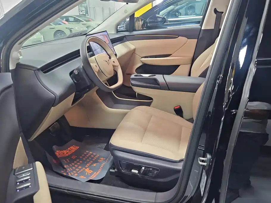 Hongqi Hongqi Tiangong 06 — миниатюра 9