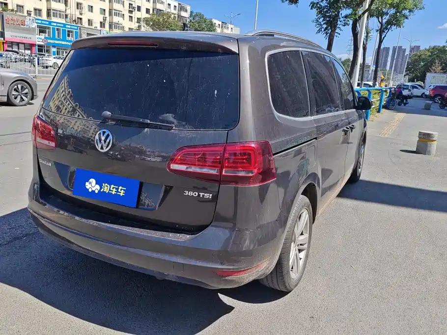 Volkswagen Sharan — миниатюра 3