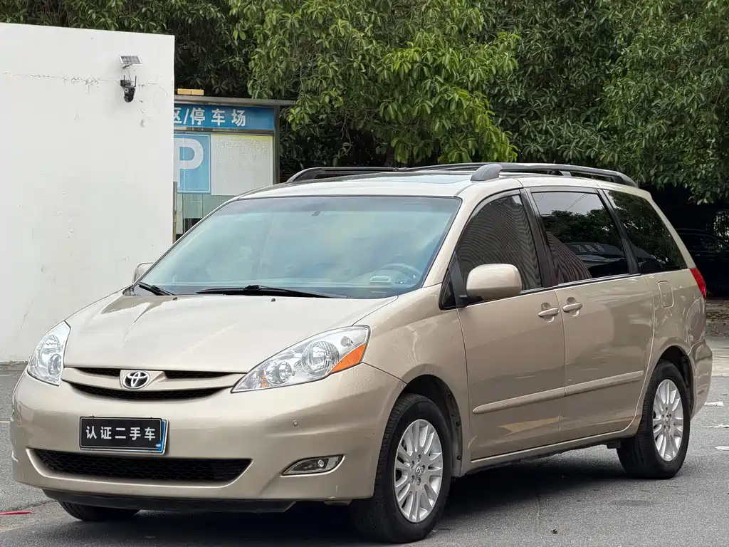 Toyota Sienna 2009