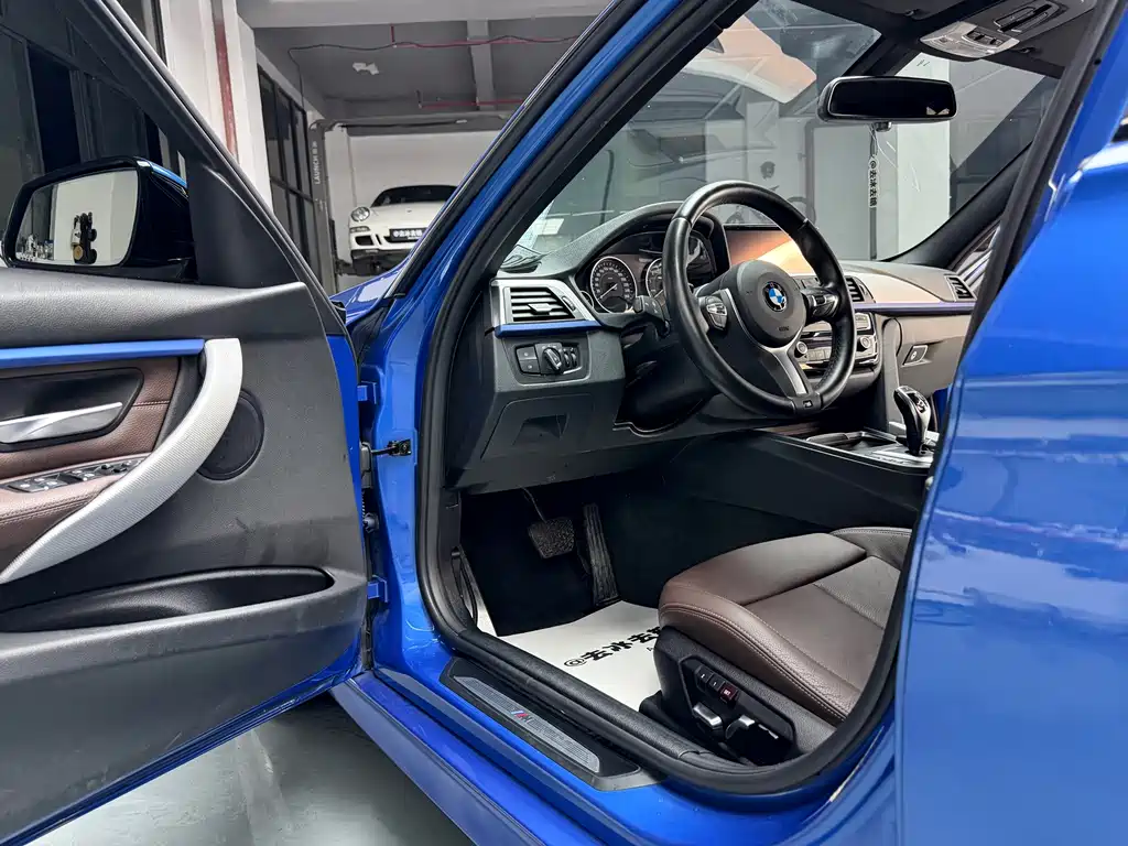 BMW 3 Series — миниатюра 8
