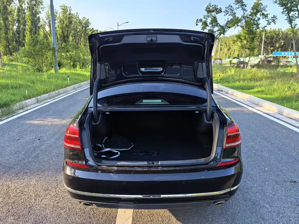 Volkswagen Passat — миниатюра 16
