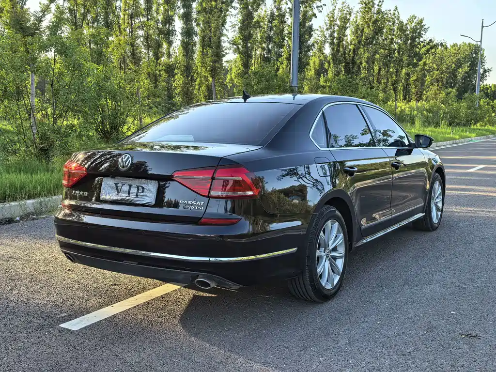 Volkswagen Passat — миниатюра 20