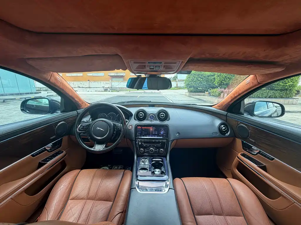 Jaguar XJ XJL 3.0 SC Cambridge Limited Edition, фото 9