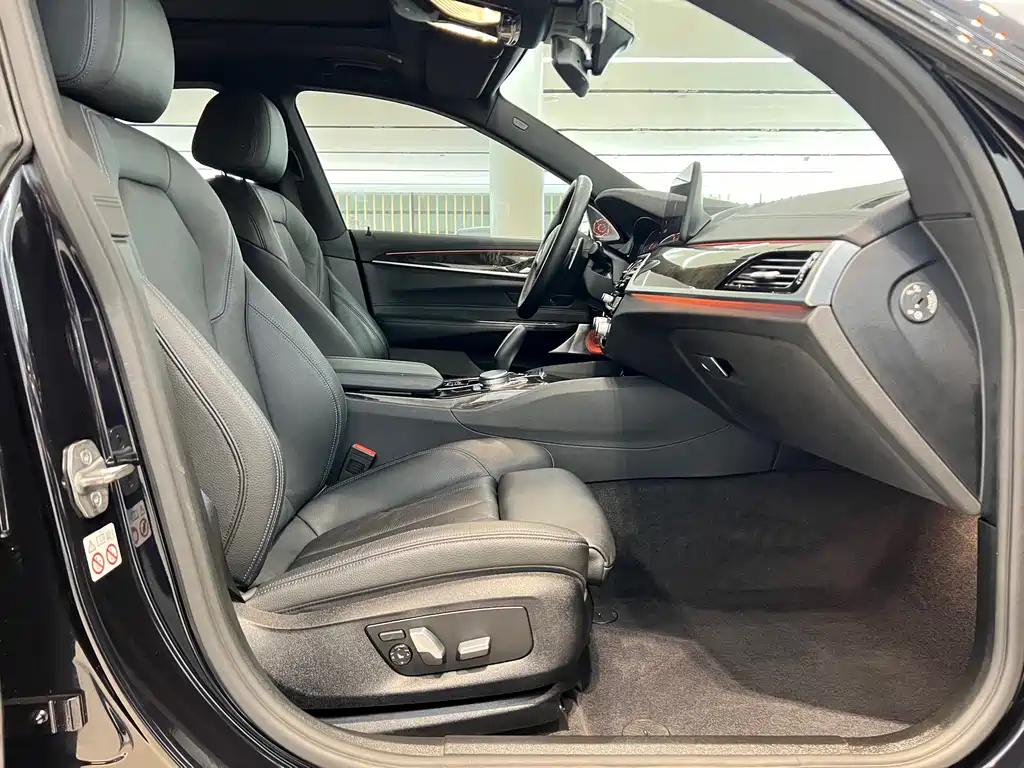 BMW 6 Series GT — миниатюра 10