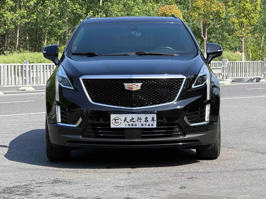 Cadillac XT5 2023 2.0T Luxury