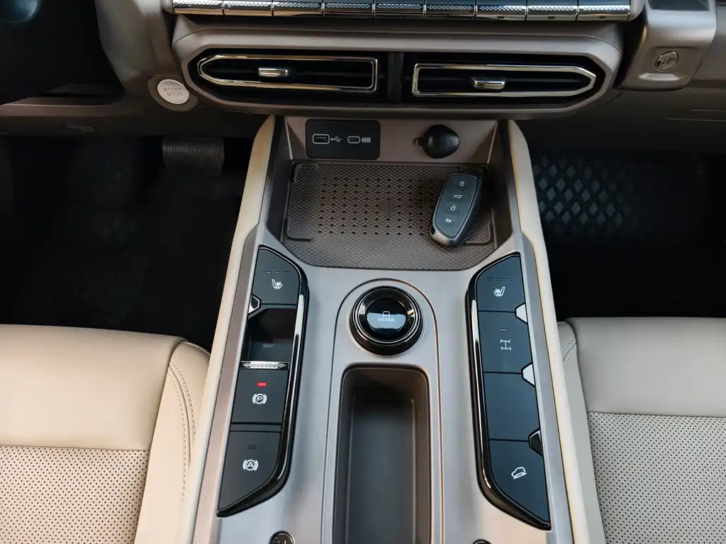Haval Big Dog PLUS New Energy — миниатюра 17