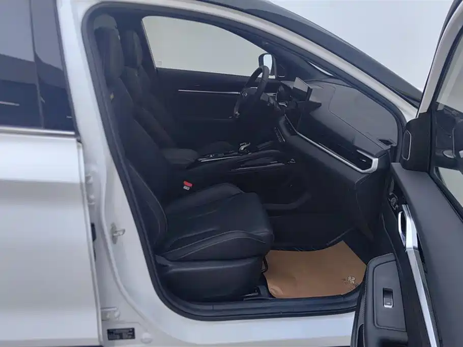 Geely Binyue 2025 L 1.5TD DCT