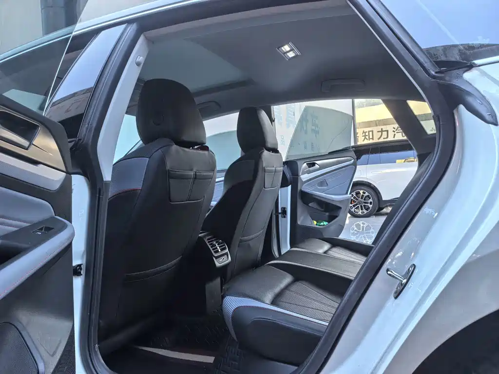 Volkswagen Lamando — миниатюра 8