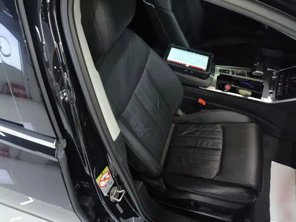 Audi A6L — миниатюра 25