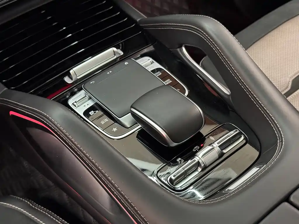 Mercedes-Benz GLE AMG — миниатюра 14