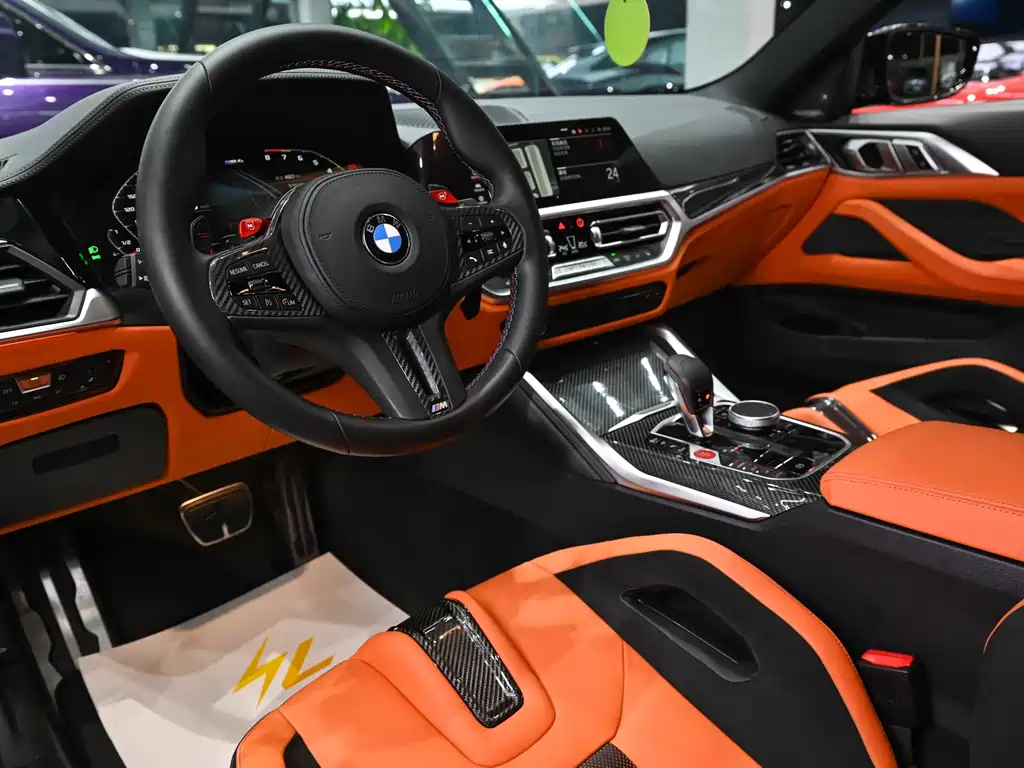 BMW M4 2022 M4
