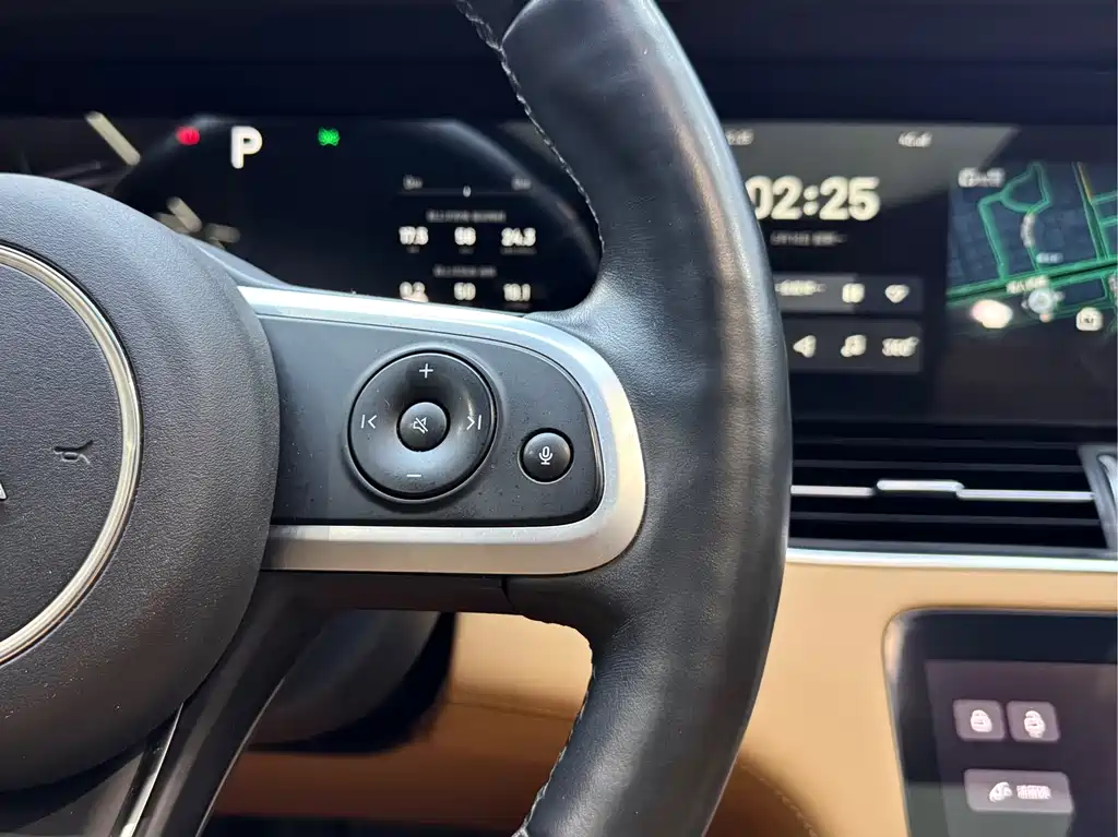 Li Auto Li ONE — миниатюра 21