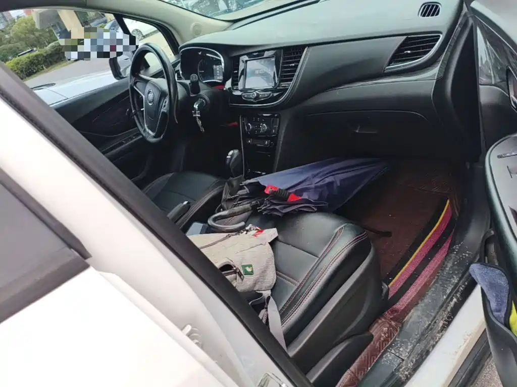 Buick Encore — миниатюра 9