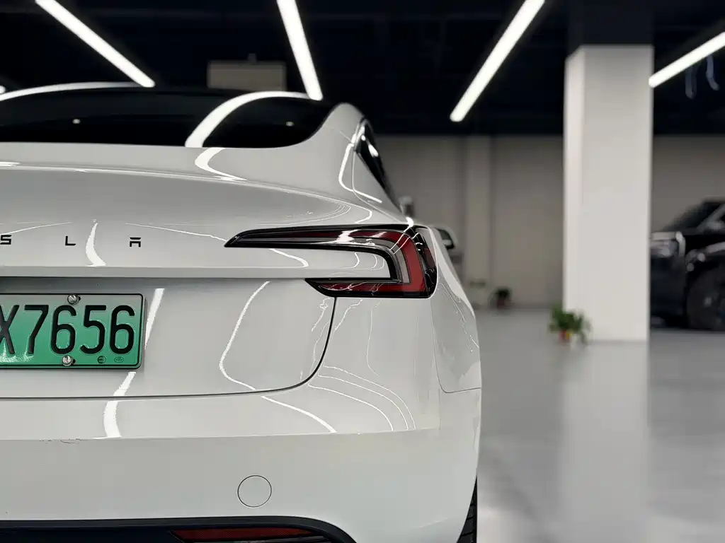 Tesla Model 3 — фотографии объявления, Фото 13