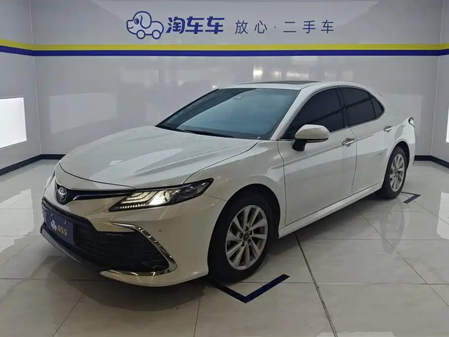 Toyota Camry 2022