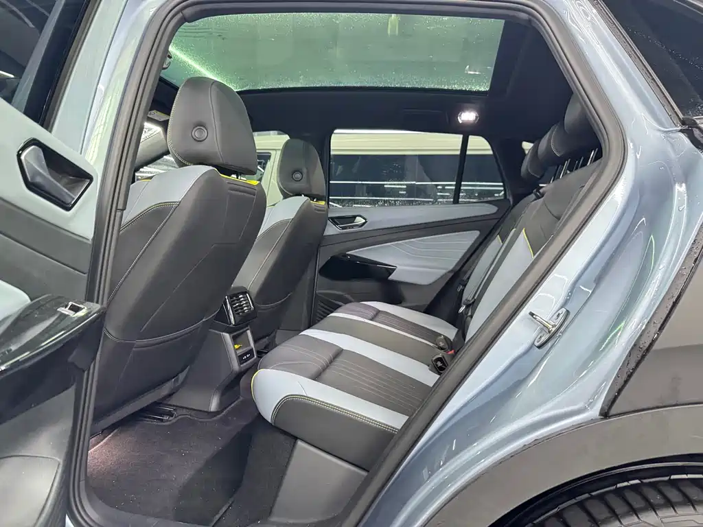 Volkswagen ID.4 X — миниатюра 7