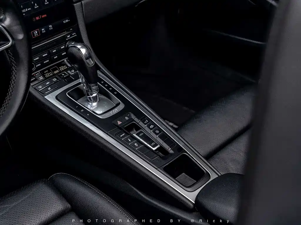 Porsche 718 2018 Boxster 2.0T