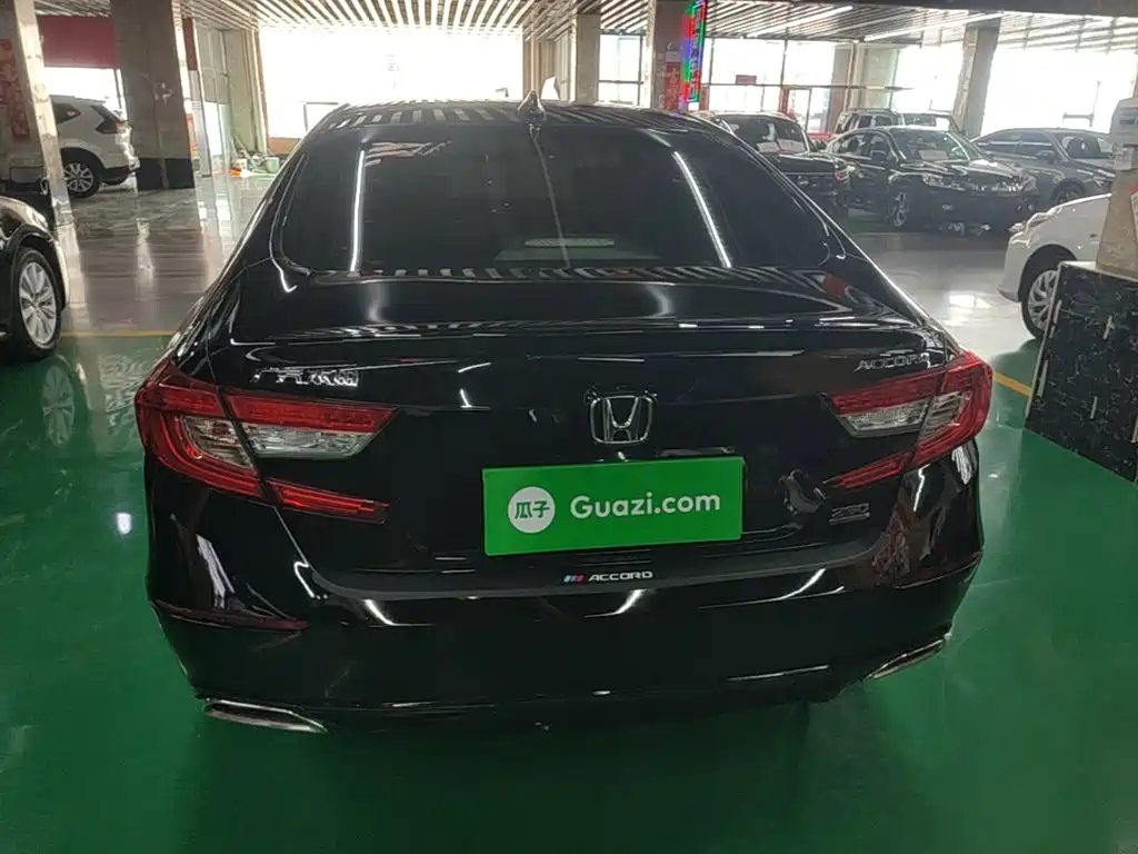 Honda Accord — миниатюра 6