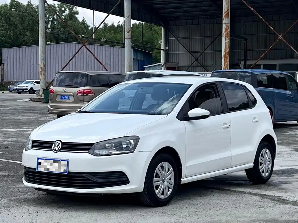 Volkswagen Polo 2015