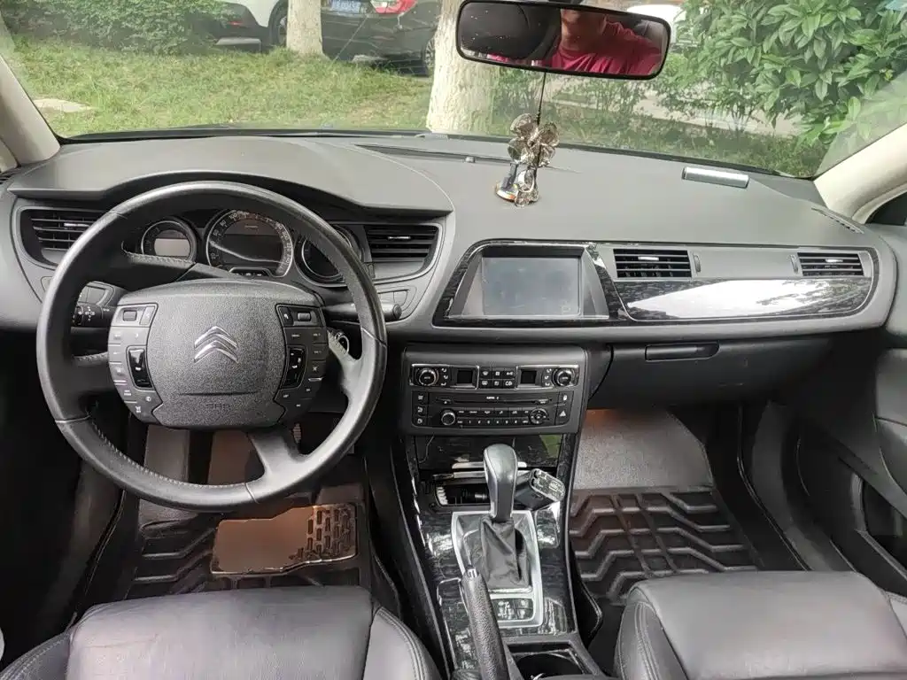Citroen C5 2013 2.0L AT Premium