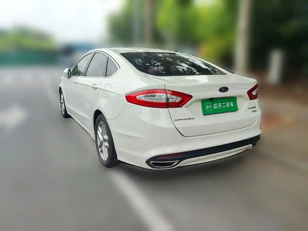 Ford Mondeo — миниатюра 4