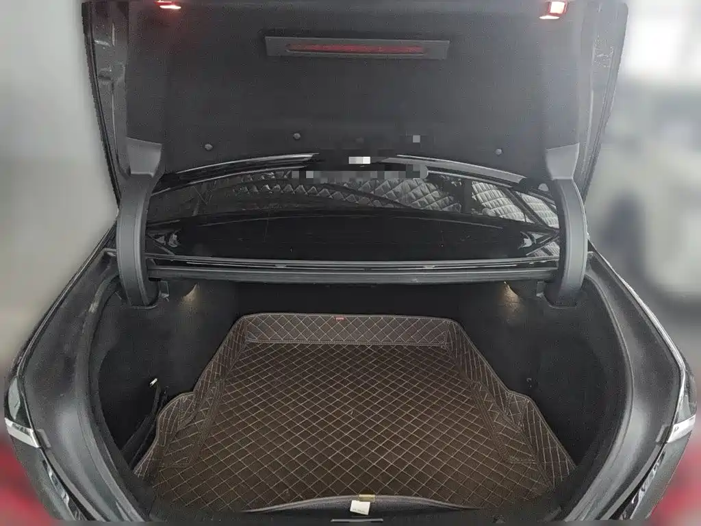 Mercedes-Benz S-Class — миниатюра 15
