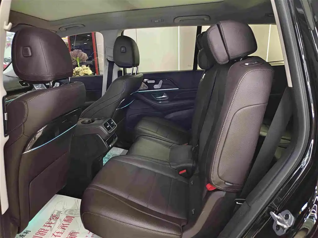 Mercedes-Benz GLS — миниатюра 9