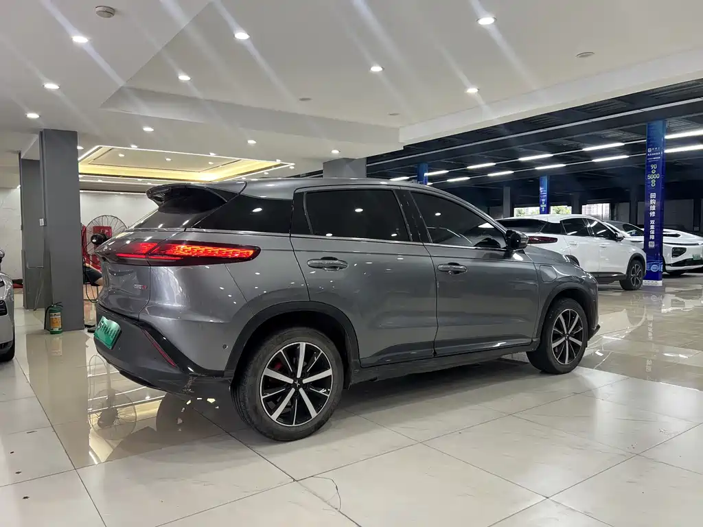 XPeng G3 — миниатюра 7