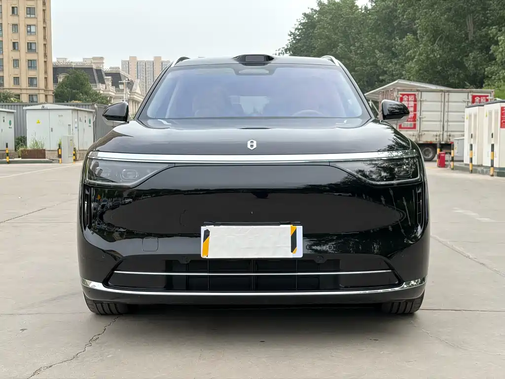 Aito M8 2025 Max+ 53.4kWh 6 мест (192 )
