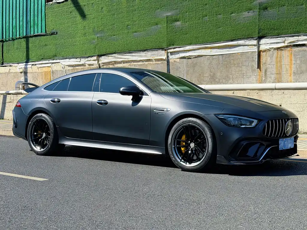MERCEDES-BENZ AMG GT