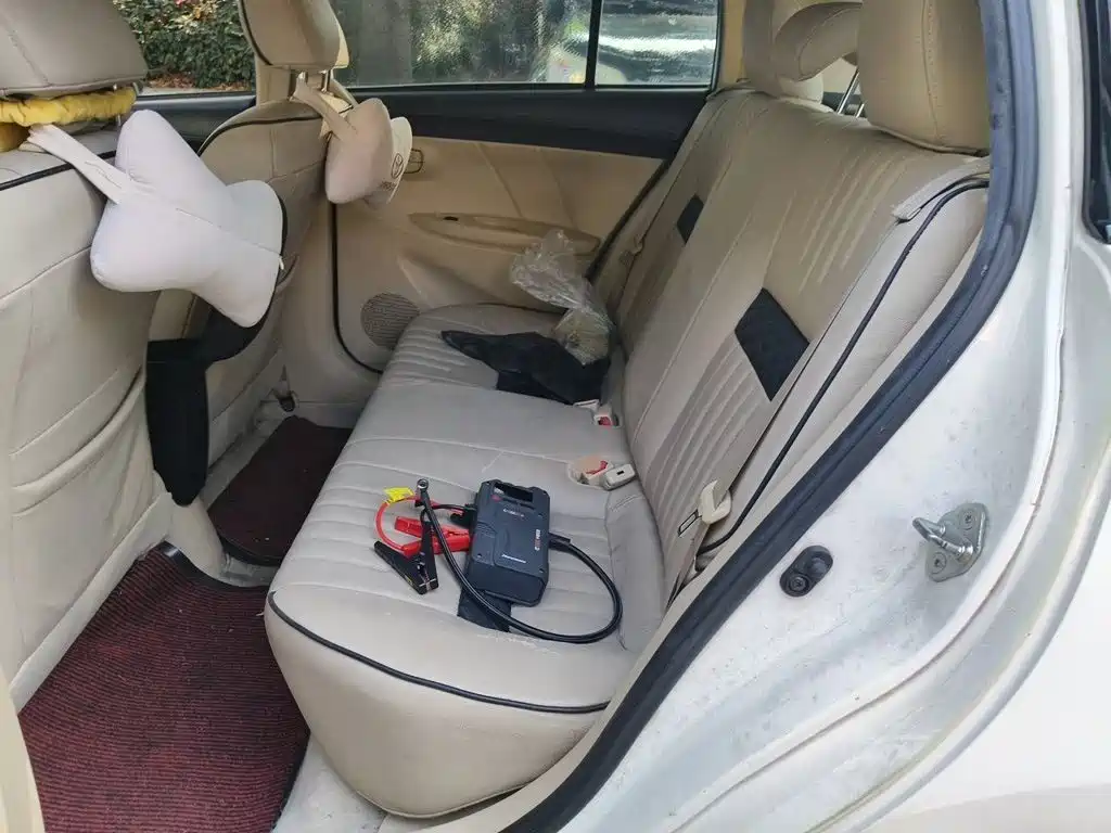 Toyota Yaris L — миниатюра 18