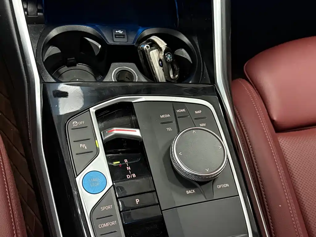 BMW i3 — миниатюра 9
