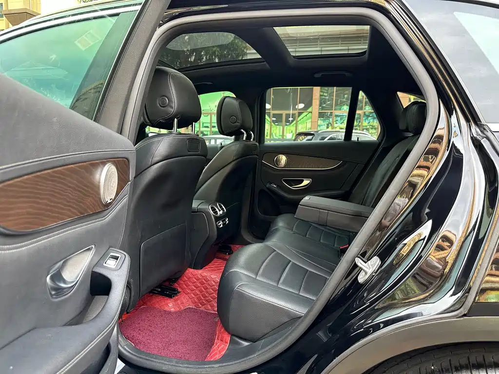 Mercedes-Benz GLC — миниатюра 13