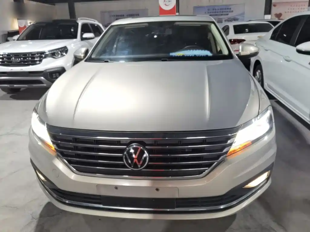Volkswagen Lavida — миниатюра 3
