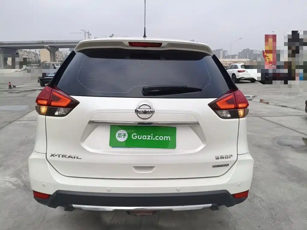Nissan X-Trail — миниатюра 6