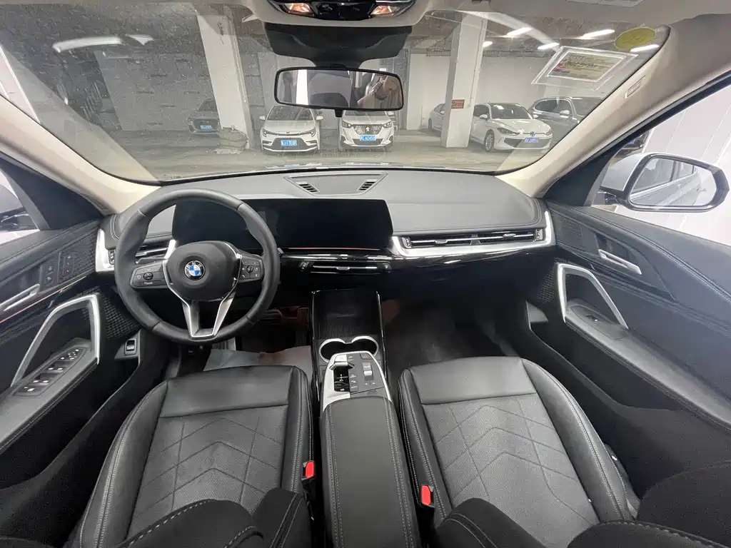 BMW X1 — миниатюра 12
