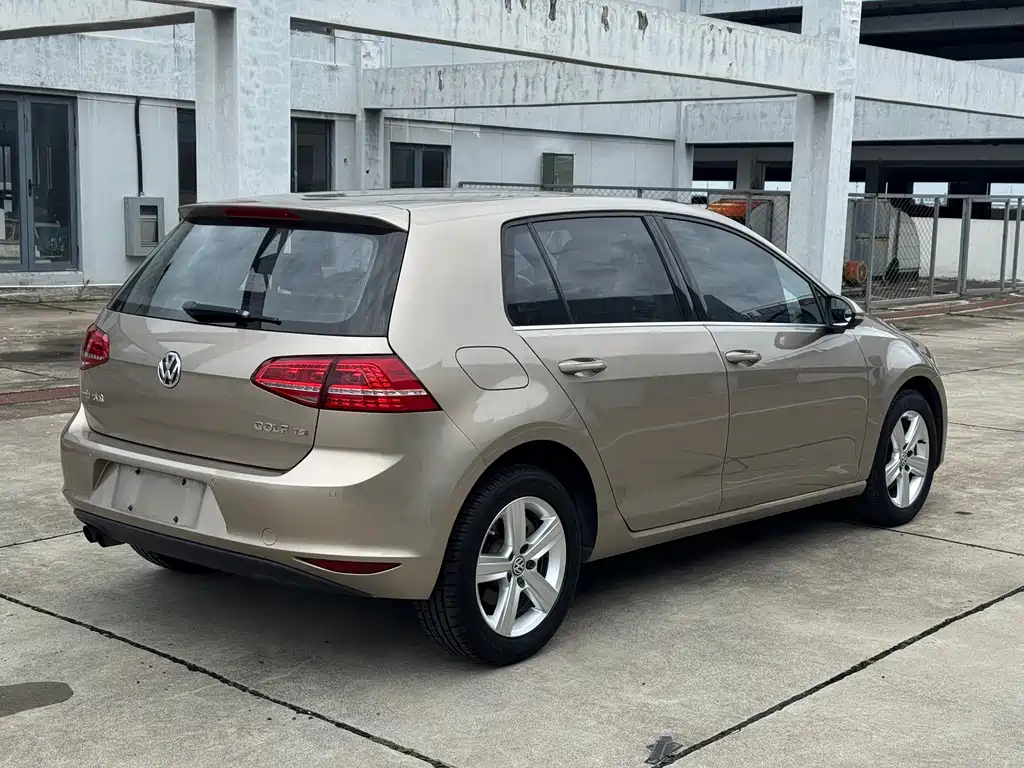 Volkswagen Golf — миниатюра 16