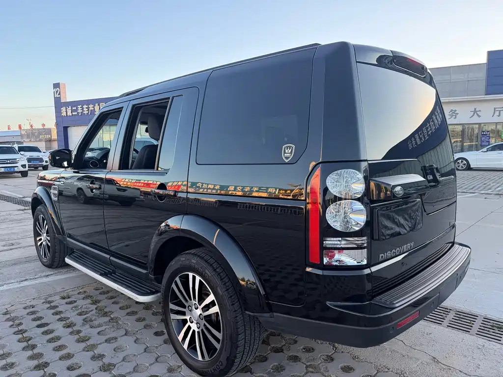 Land Rover Discovery — миниатюра 6