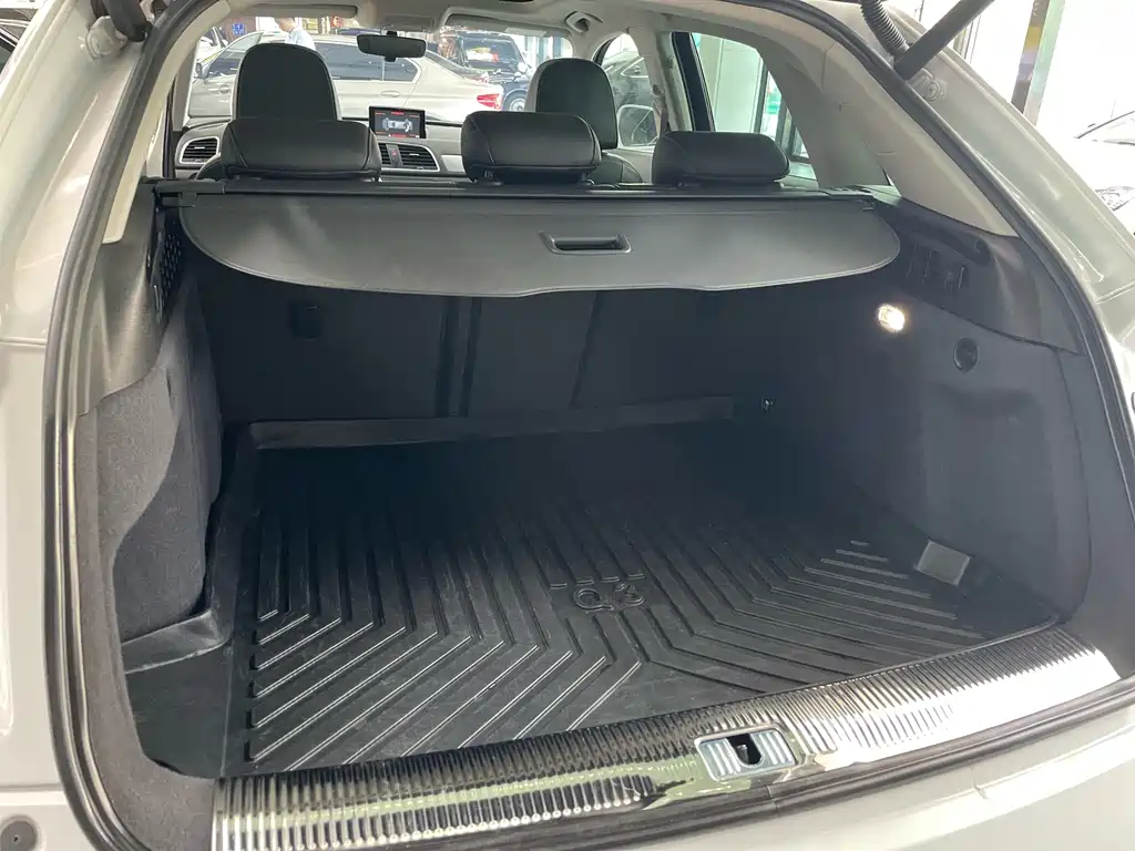Audi Q3 — миниатюра 21