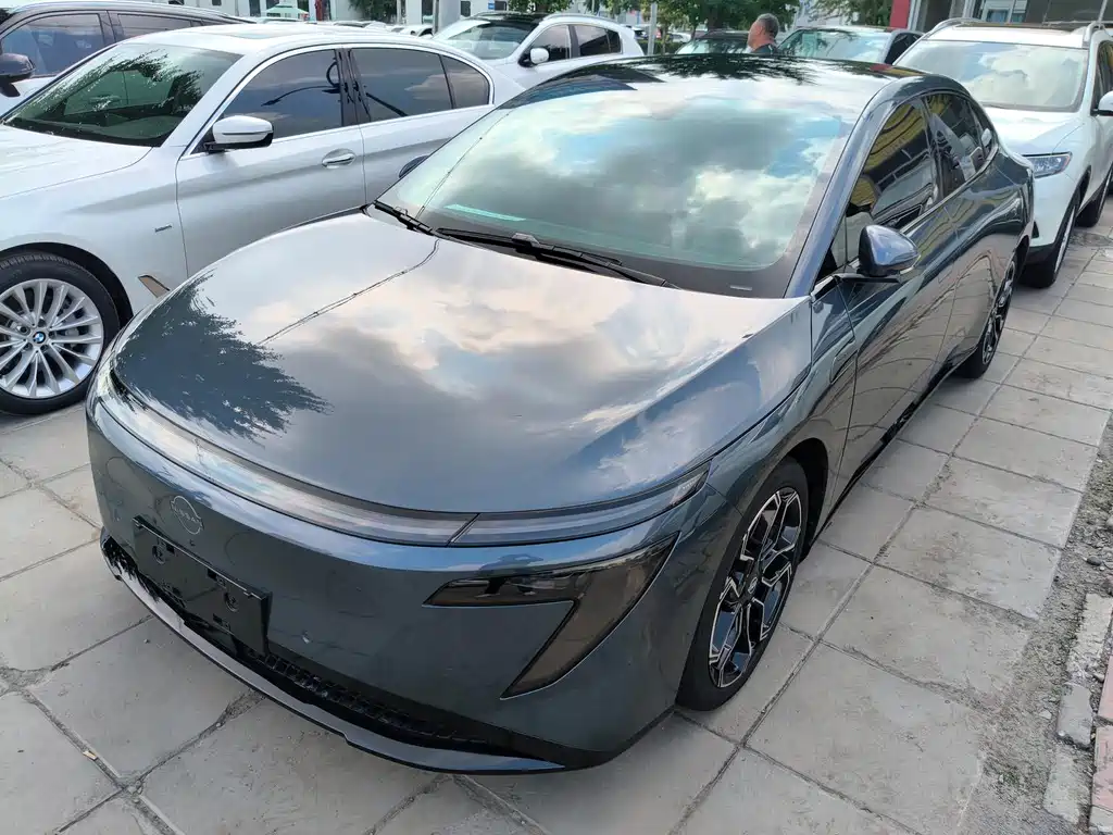 Nissan N7