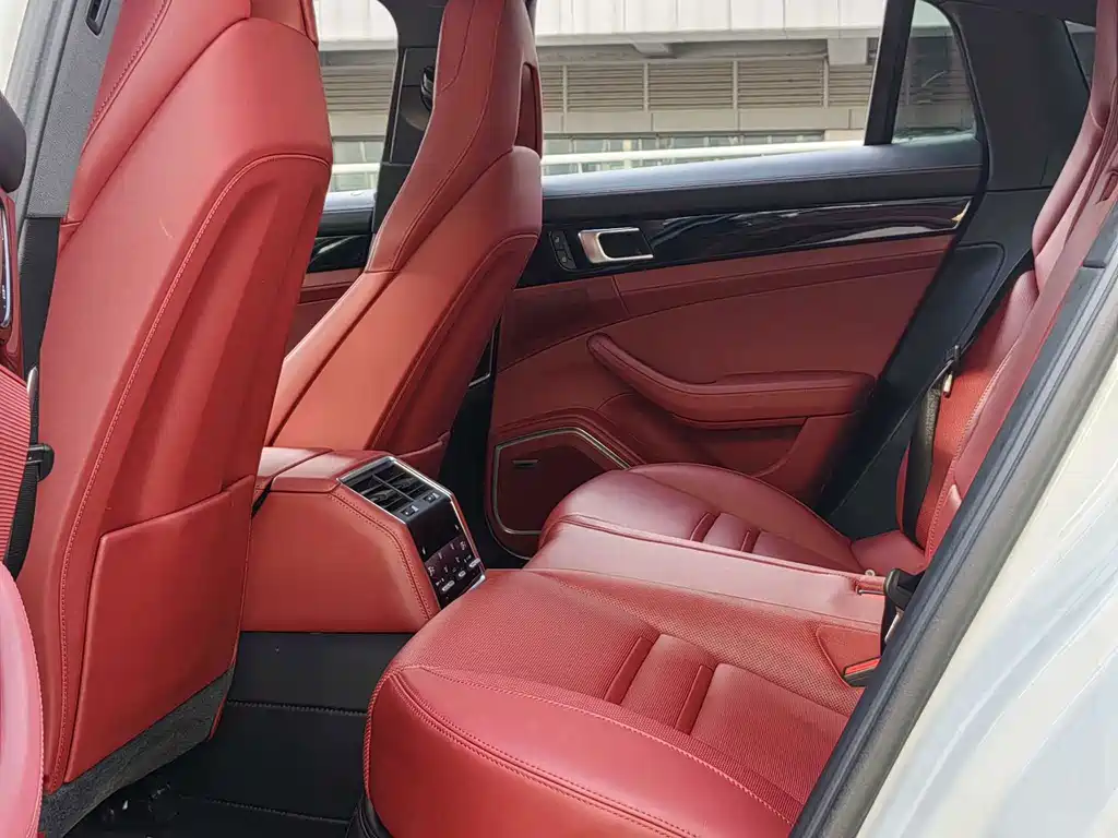 Porsche Panamera — миниатюра 13