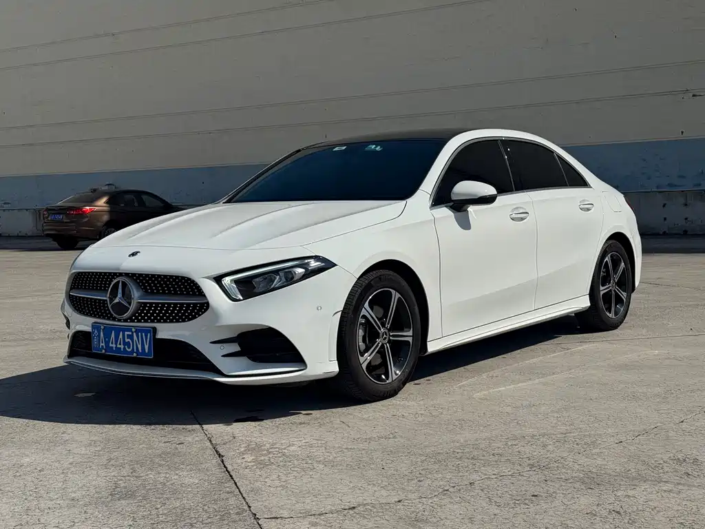 Mercedes-Benz A-Class — миниатюра 3