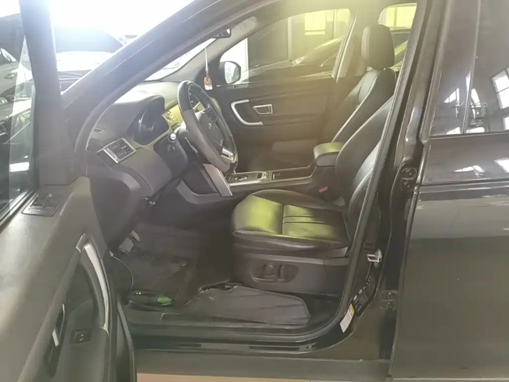 Land Rover Discovery Sport — миниатюра 15