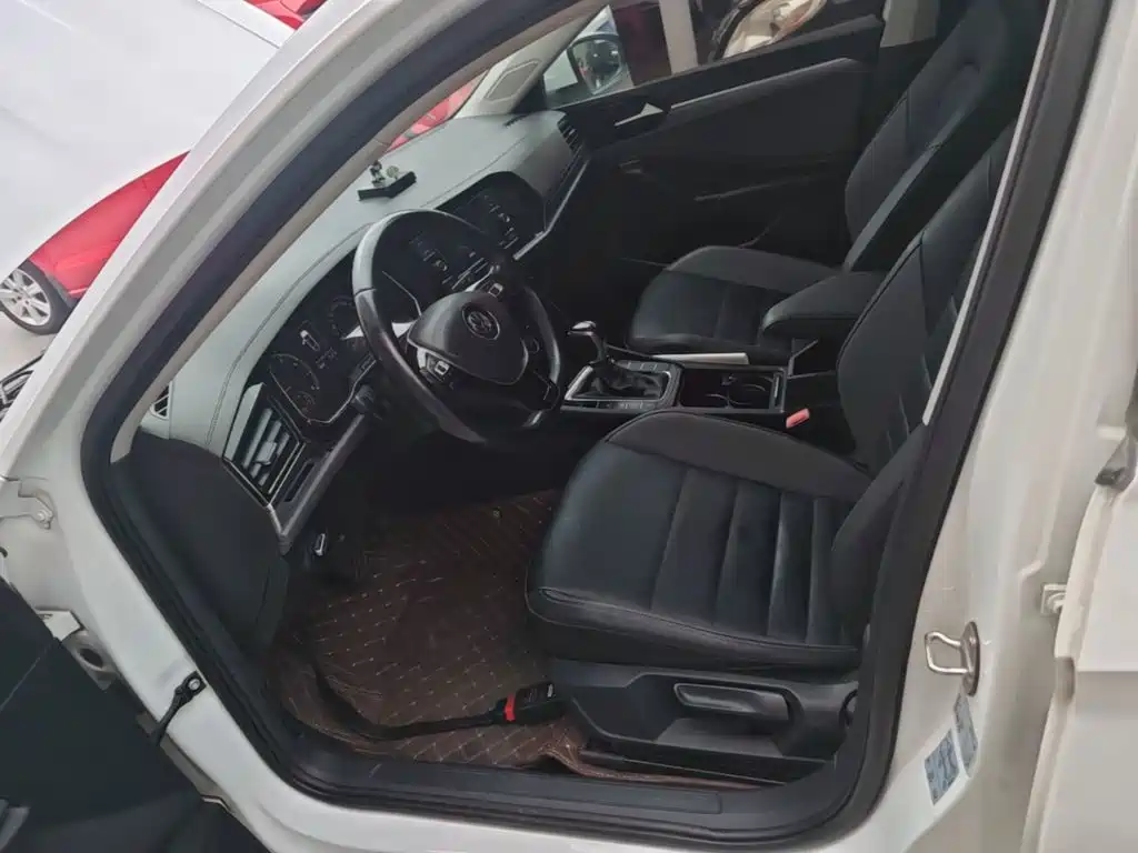 Volkswagen Sagitar — миниатюра 15