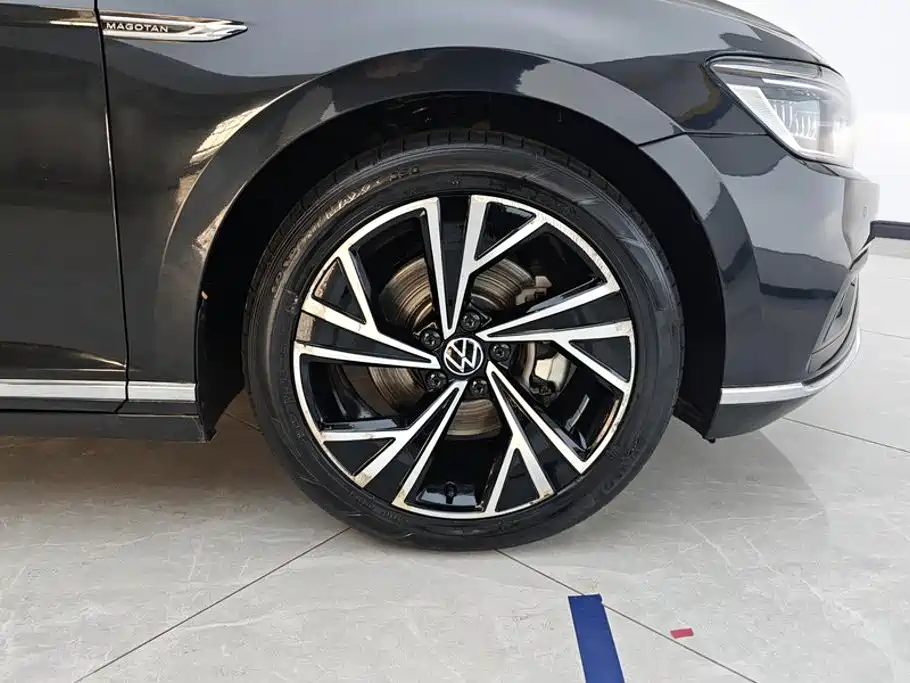 Volkswagen Magotan — миниатюра 6
