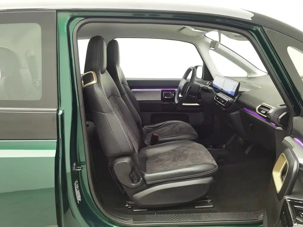 Baojun KiWi EV — миниатюра 23