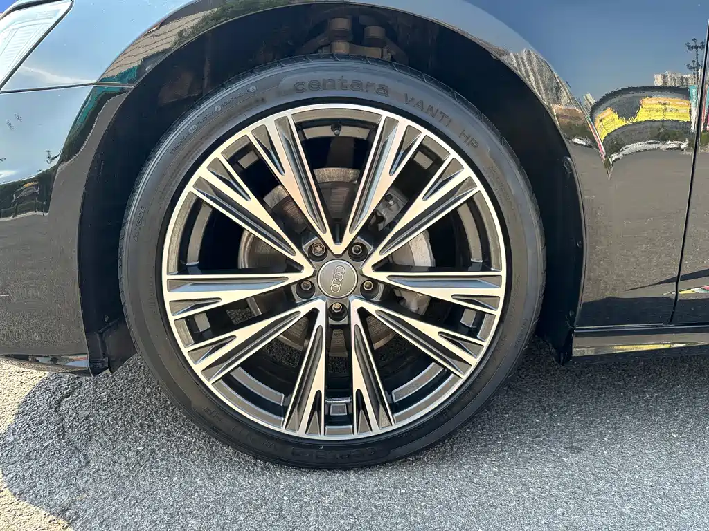 Audi A6L — миниатюра 8